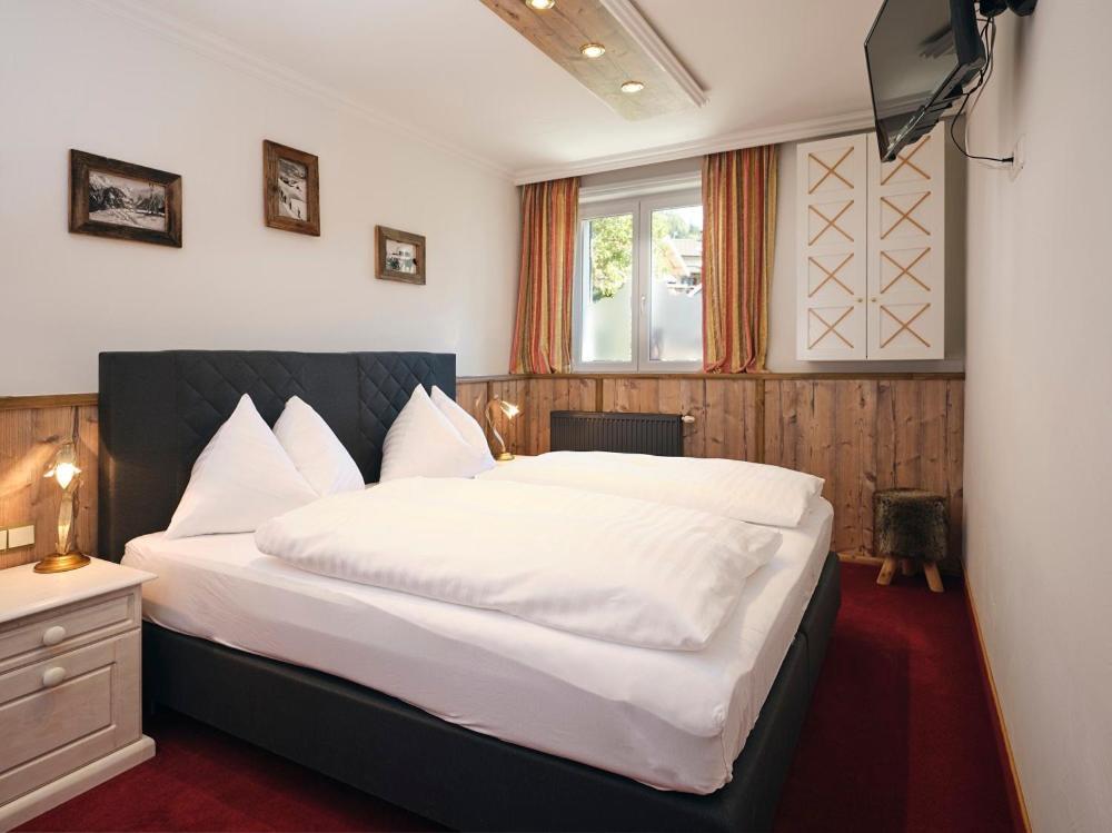 Neukirchen am Großvenediger Hotel Garni Pinzgau, Fabian Huettl المظهر الخارجي الصورة
