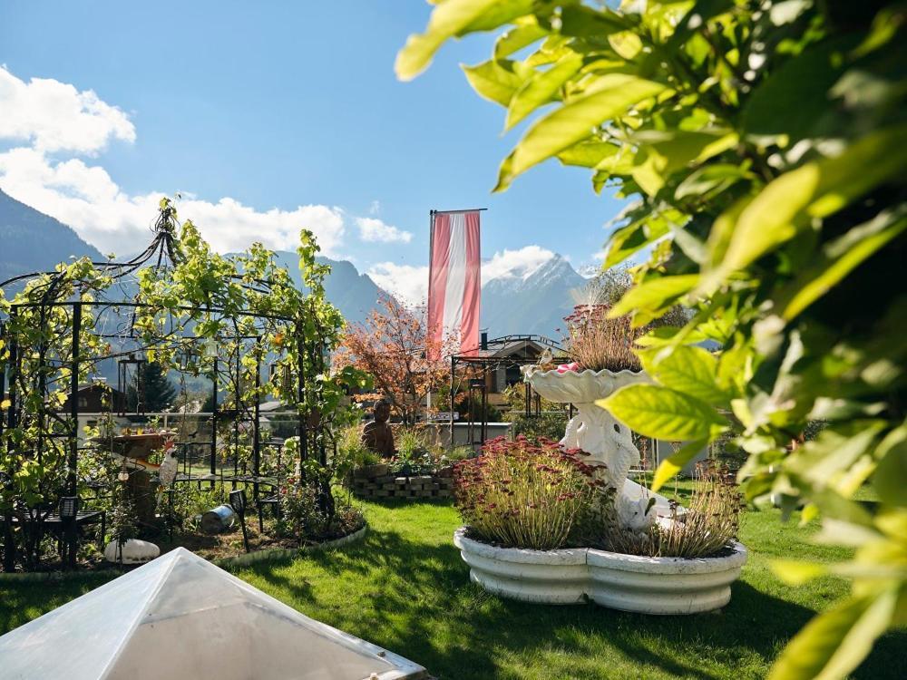 Neukirchen am Großvenediger Hotel Garni Pinzgau, Fabian Huettl المظهر الخارجي الصورة